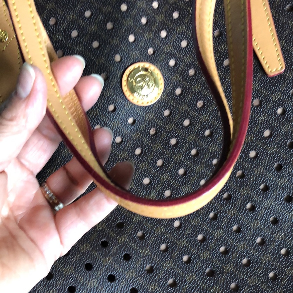 Rioni Zip Tote Bag, Laser Cut, Brown/Tan - Picture 6 of 11